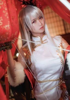 君子好逑李采潭_不卡在线观看
